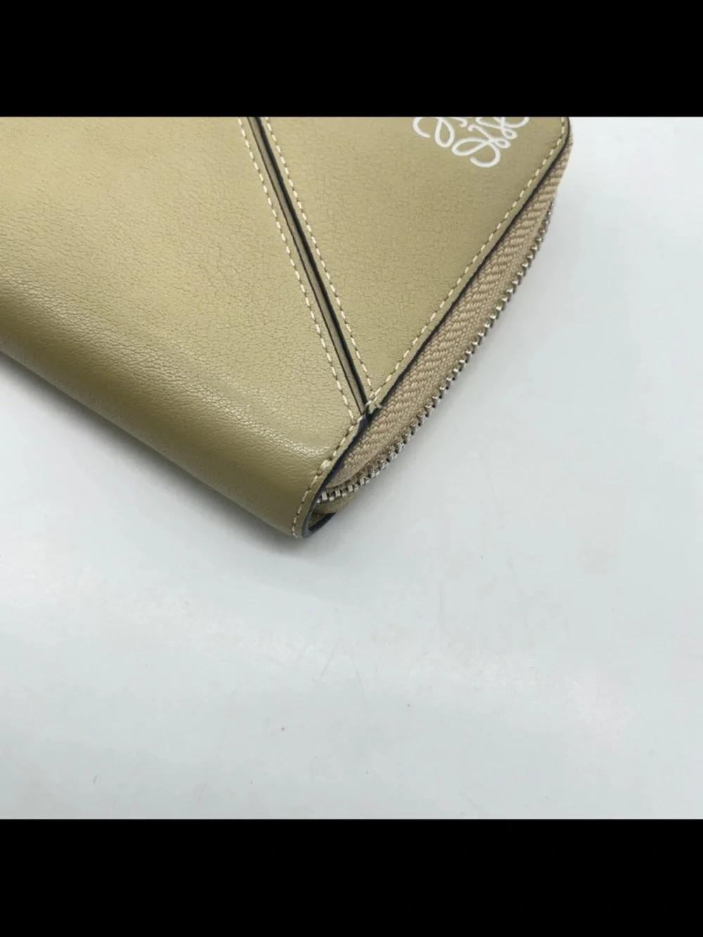 Loewe Puzzle Zip Wallet - Picture 10 of 13
